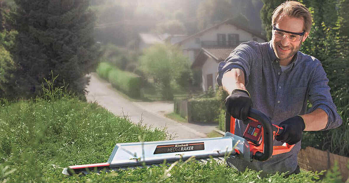 Powerful hedge trimmers with petrol, electric or battery operation